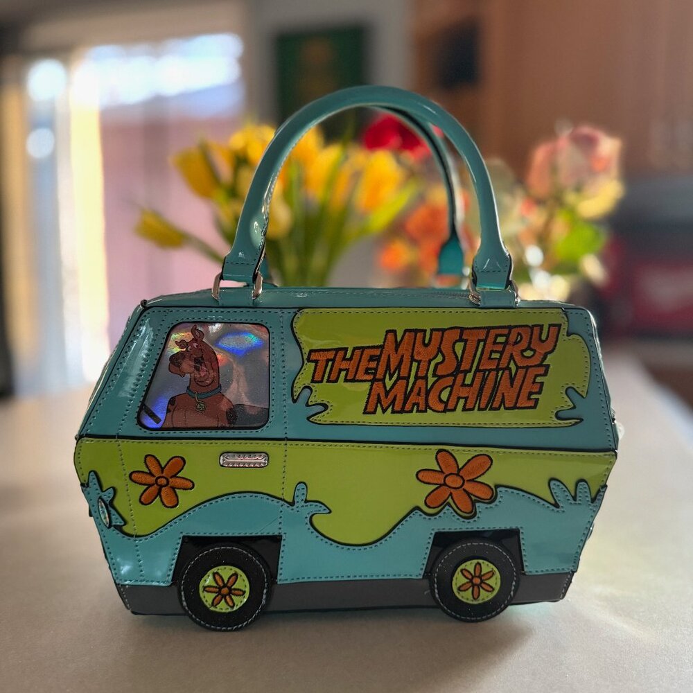 The Mystery Machine Scooby-Doo Novelty Bag/Purse/Crossbody NEW